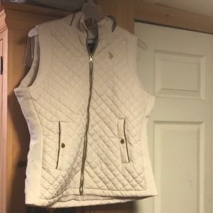 Winter white U.S. polo Assn. vest